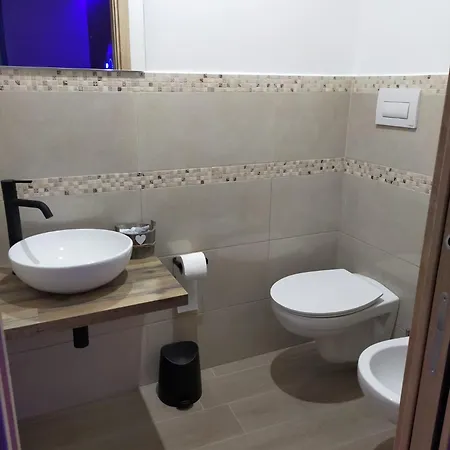 Blueroom Asso * Bari